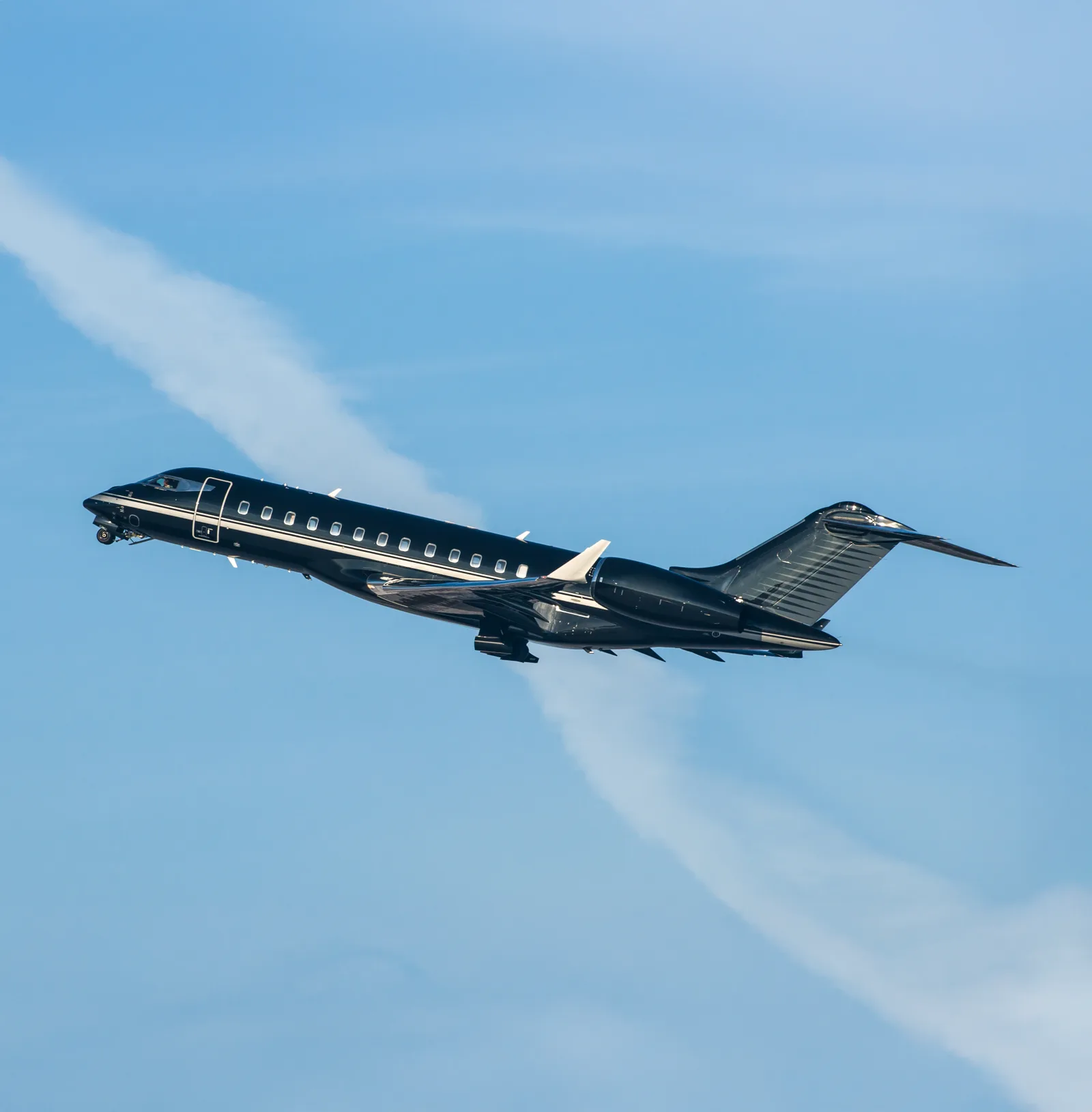 Private jet finance: how to fund your first aircraft