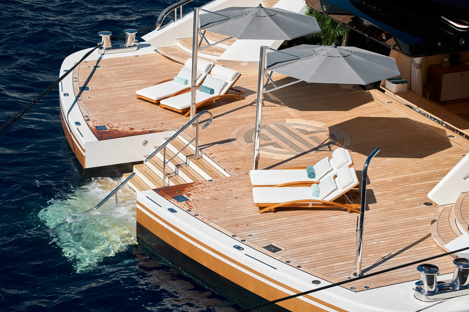 What is the APA on a superyacht charter?