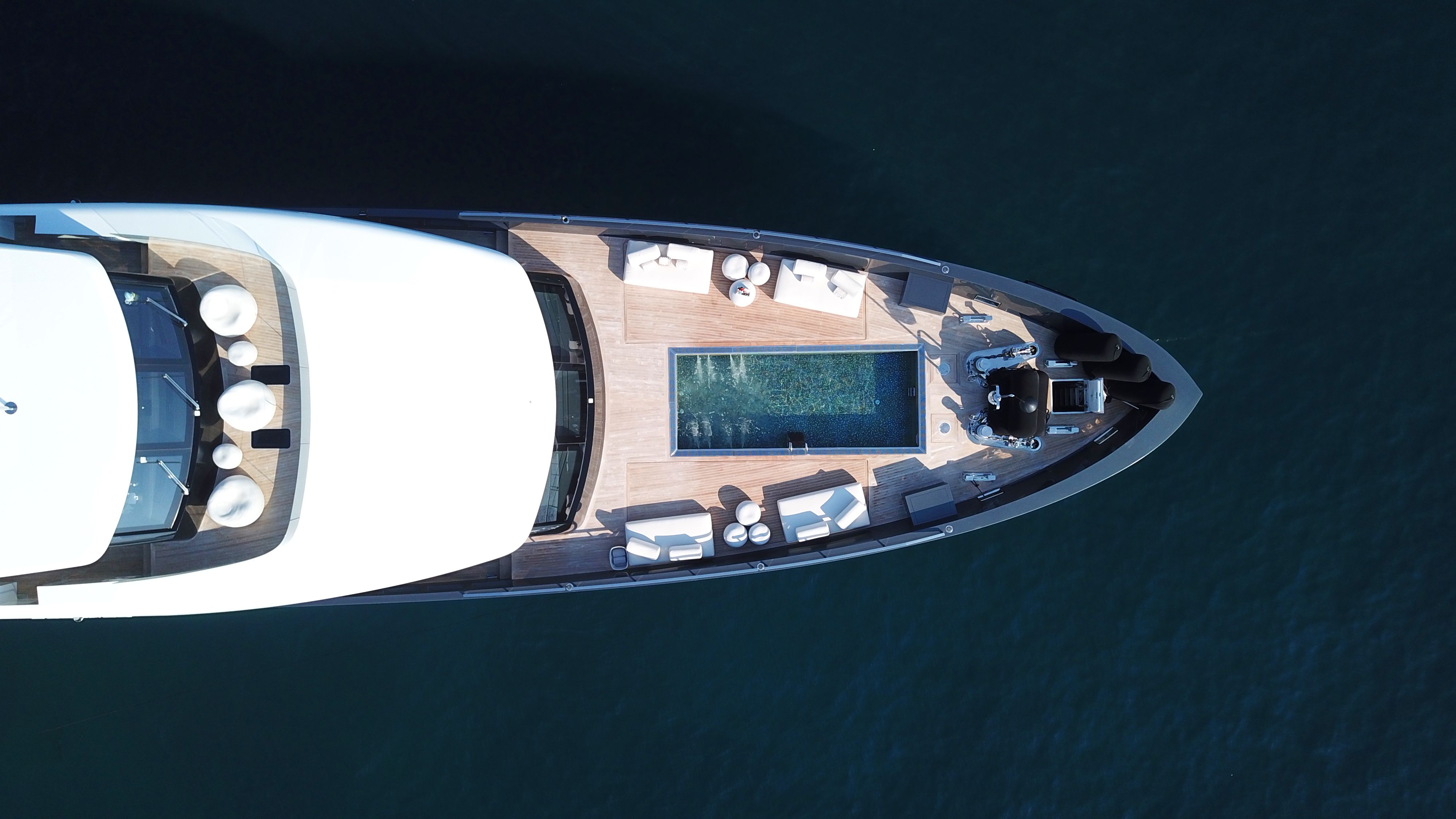 Securing Your Dream Yacht: The Ultimate Guide to Insurance Requirements and Risk Mitigation in Yacht Loans