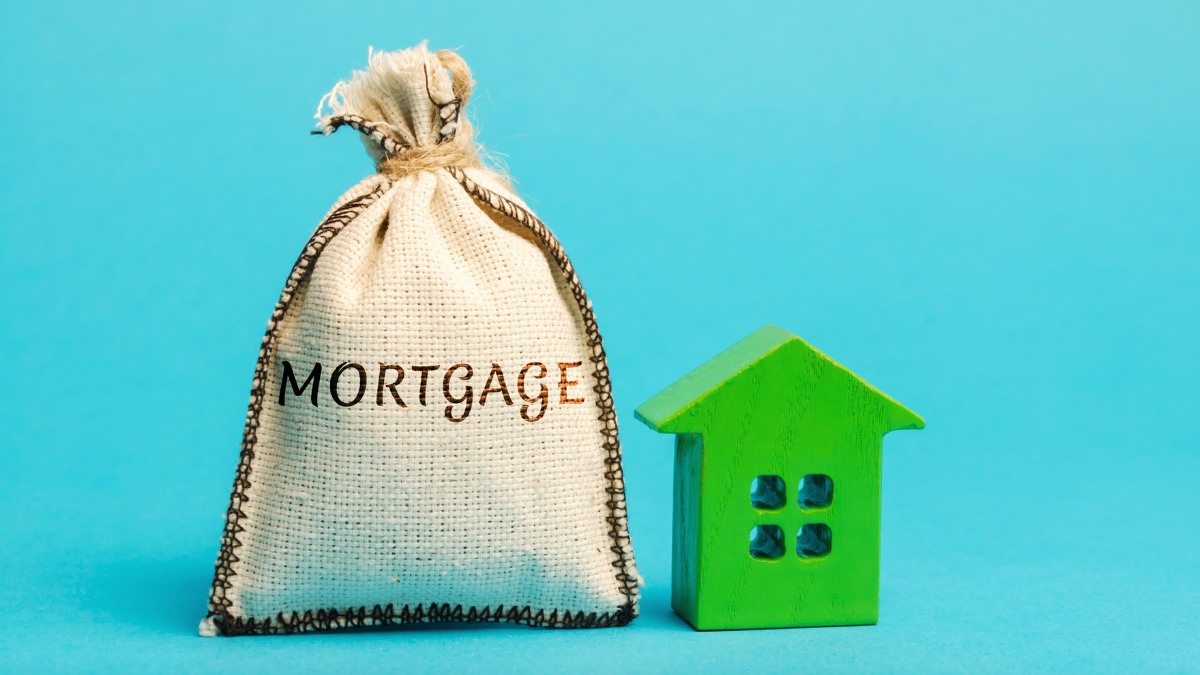Mortgages for Expats: Building Your UK Property Portfolio from Abroad