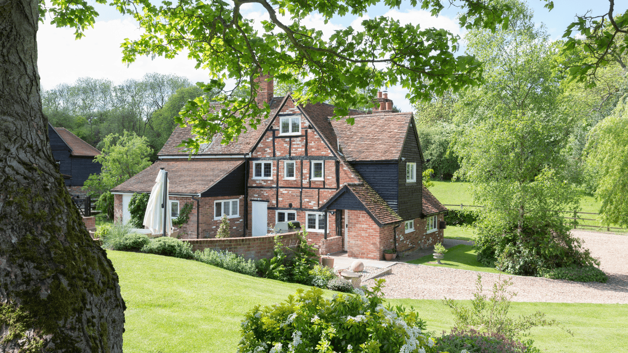 Foreign Nationals COMPLETE Guide To Buying UK Property