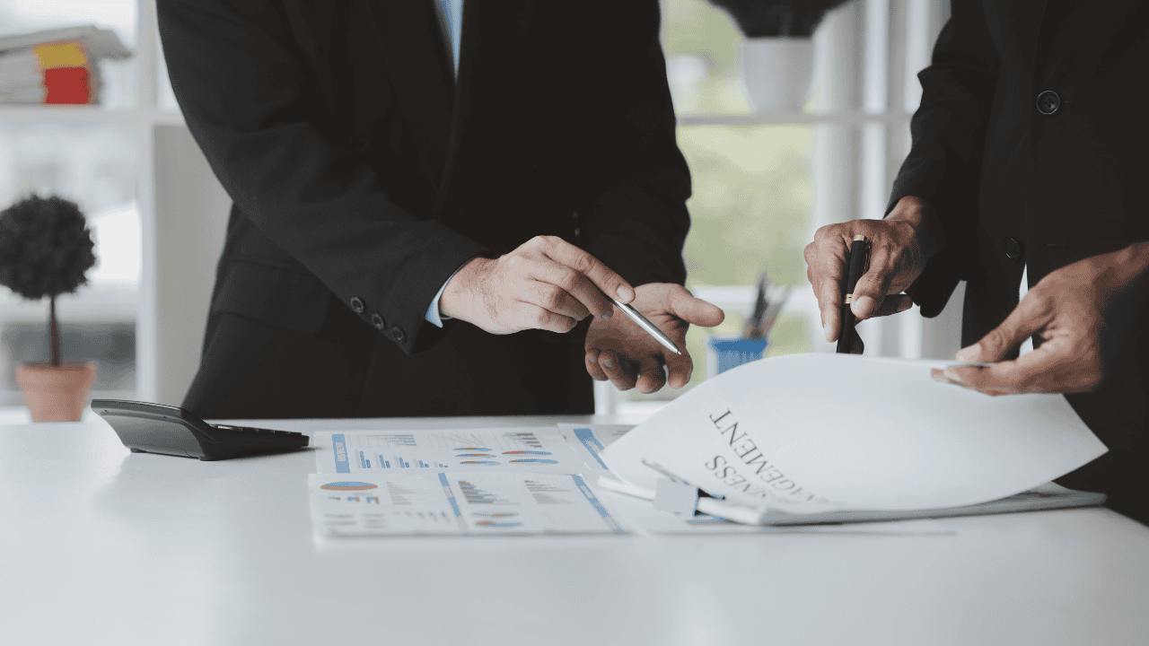 How to Reduce Capital Gains Tax Legally: The Smart Investor’s Guide to Protecting Your Wealth in 2025