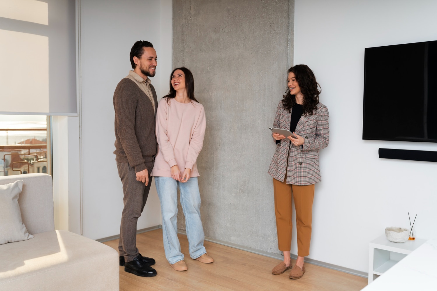 Viewings and Negotiations: A Landlord’s Guide to Securing the Right Tenant