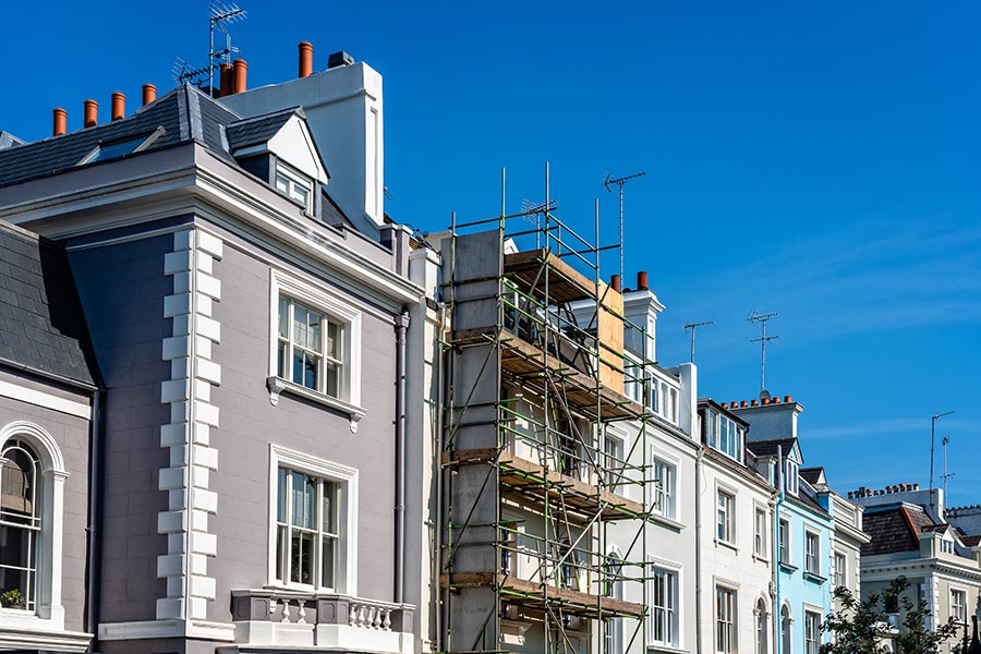 £1.85 Million Auction Bridging Loan for Renovation Project