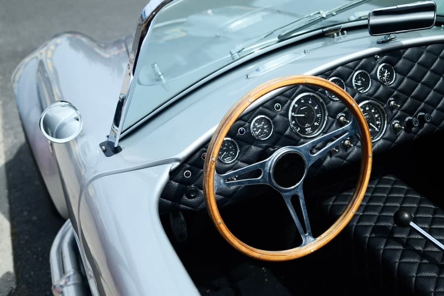 £850,000 Loan for Vintage Car Acquisition